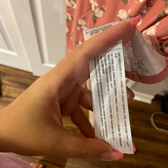 Hollister Pink Floral Dress - Picture 5 of 5